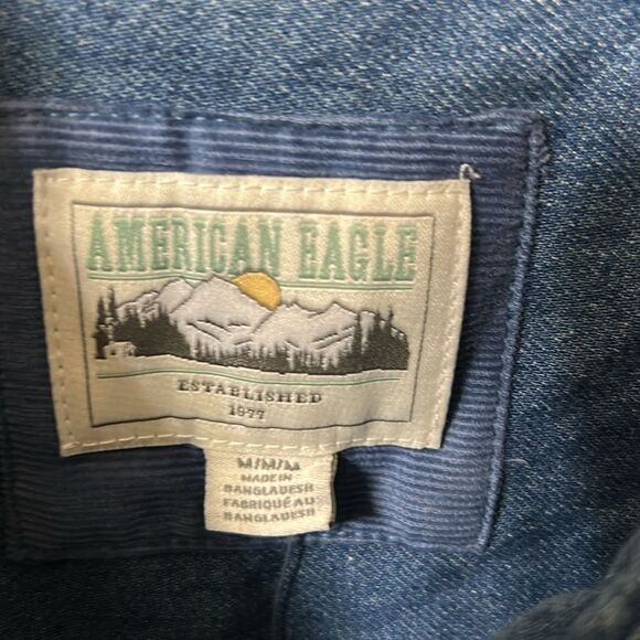 American Eagle Outfitters Denim Puff Sleeve Button Down Blue Top(Size Medium) - Picture 11 of 12